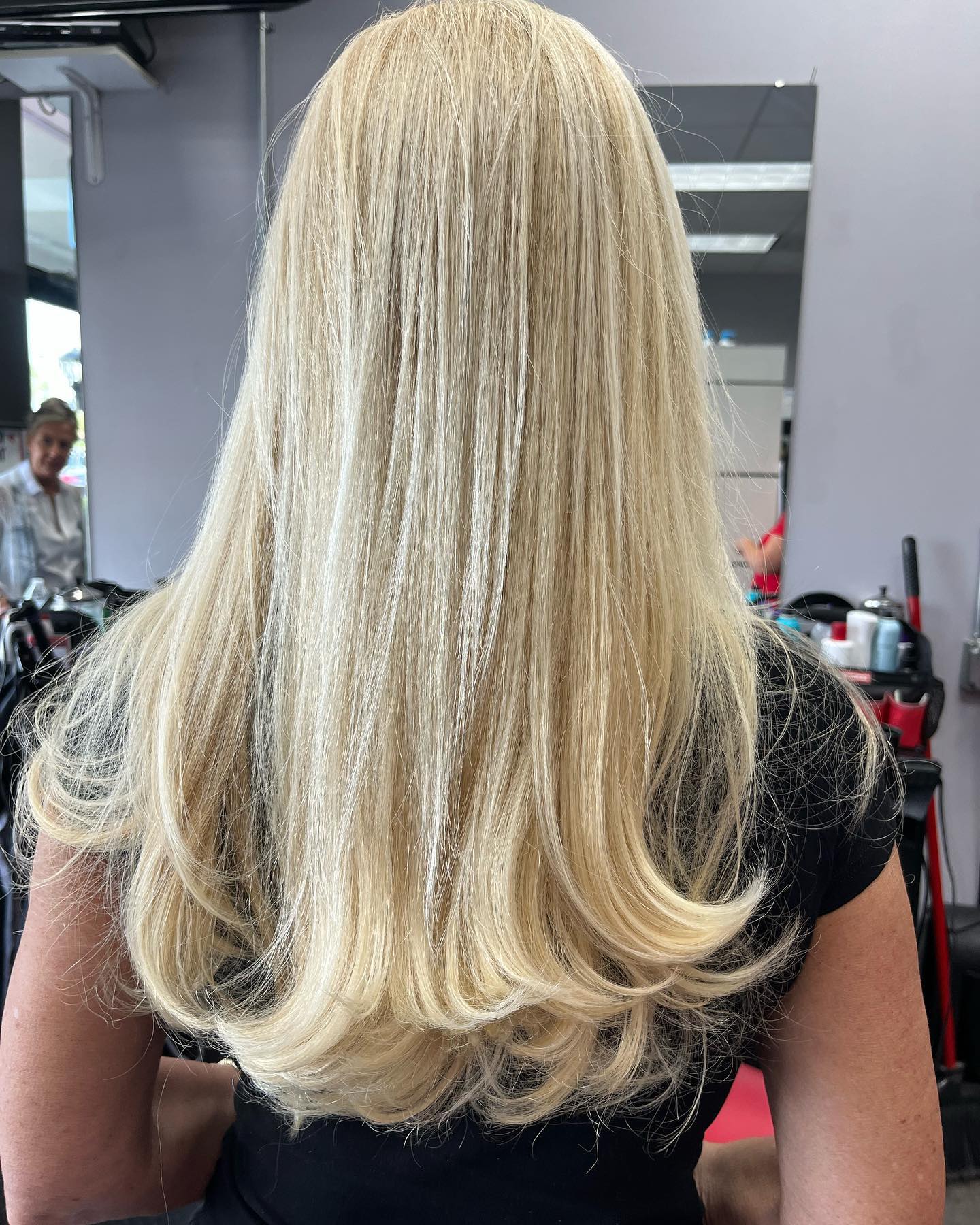 334115512_951937596165102_5176888712505874577_n